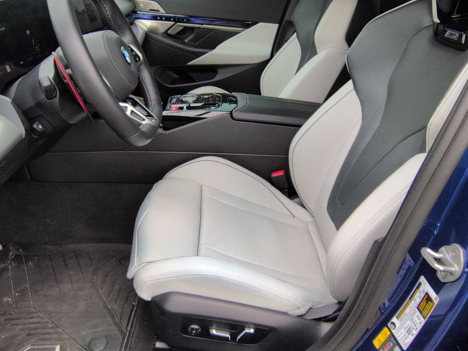 2025 BMW MModels Sedan