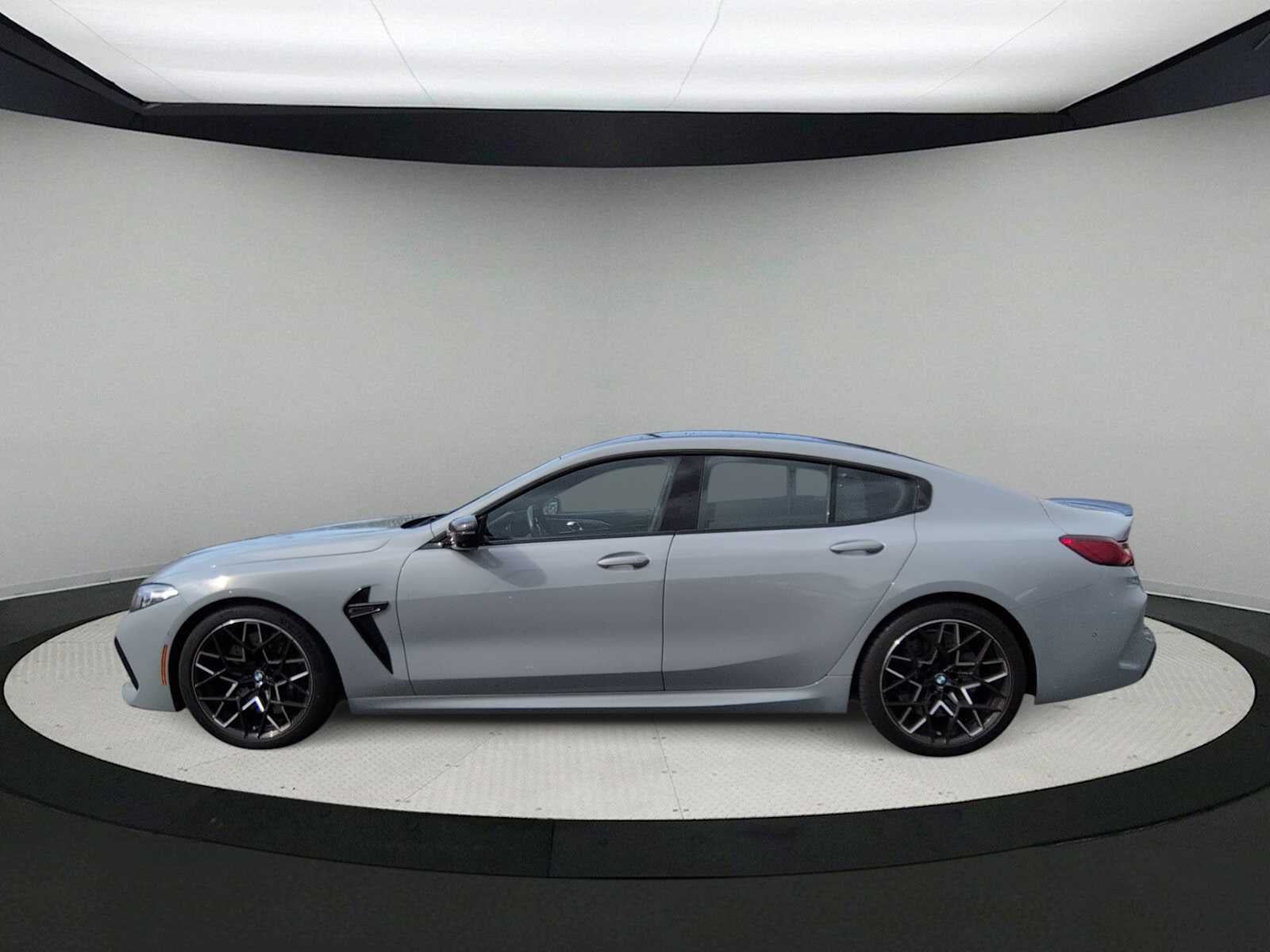 2024 BMW M8 Competition