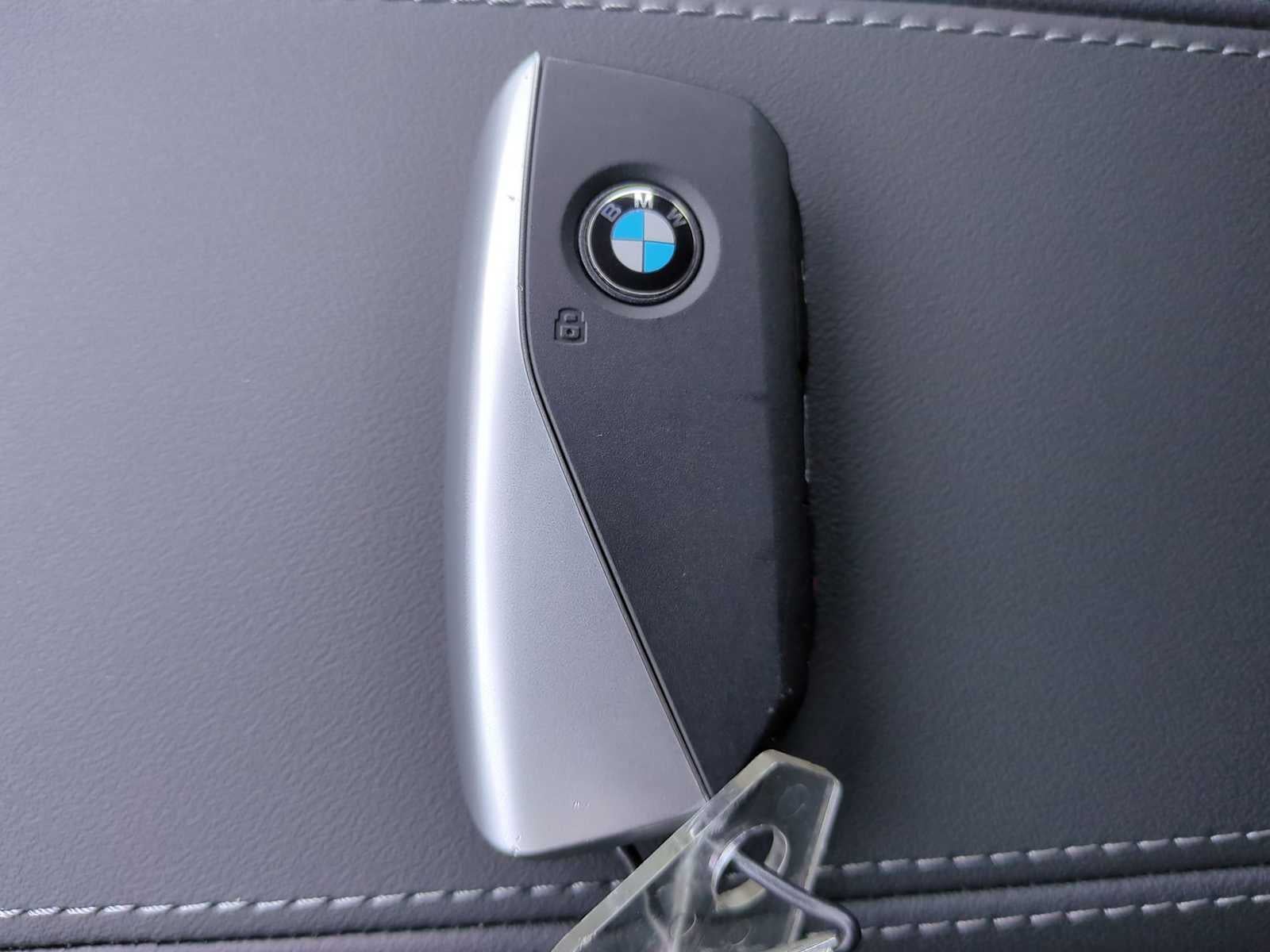 2025 BMW X2 xDrive28i