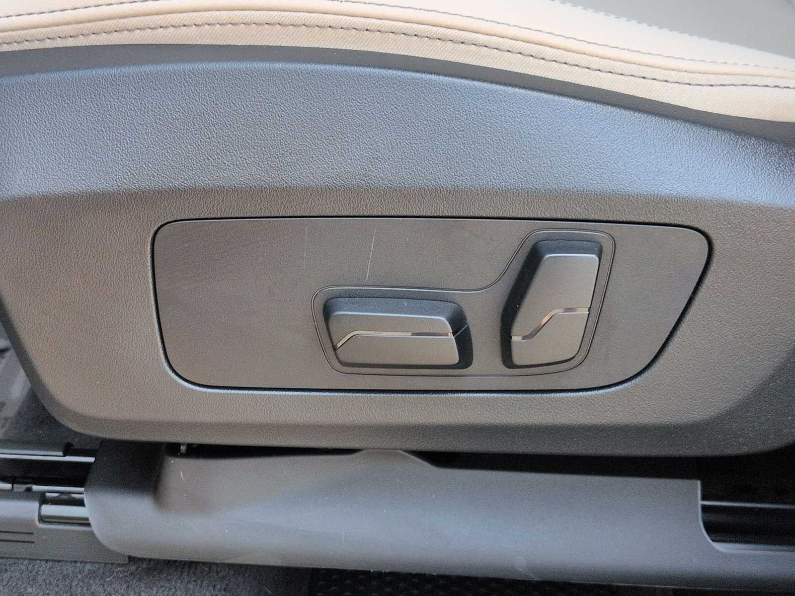2024 BMW X1 xDrive28i xDrive28i