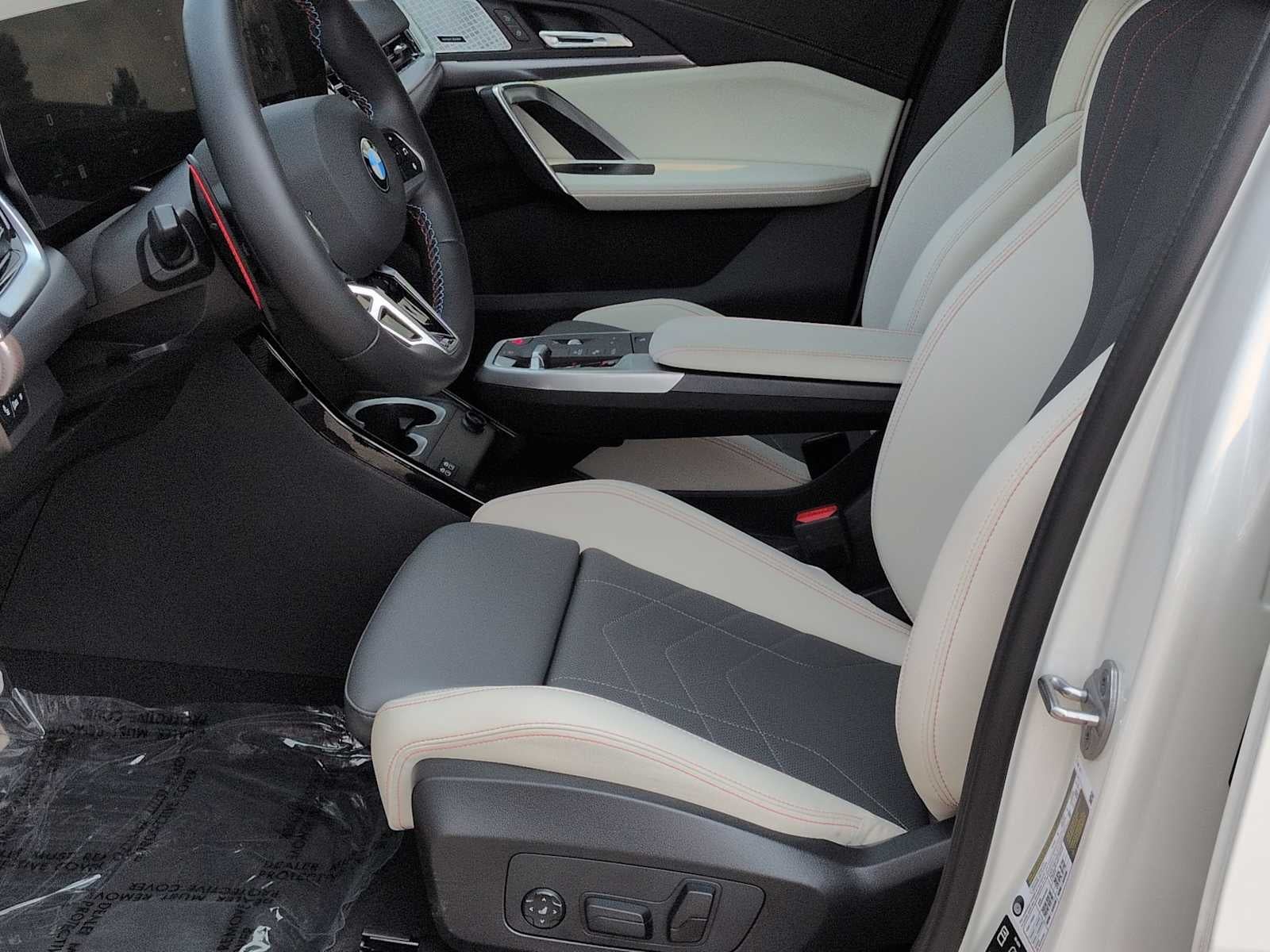2025 BMW X2 M35i