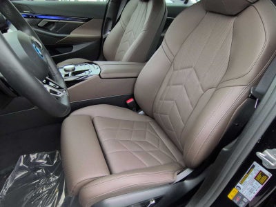 2025 BMW i5 xDrive40 xDrive40