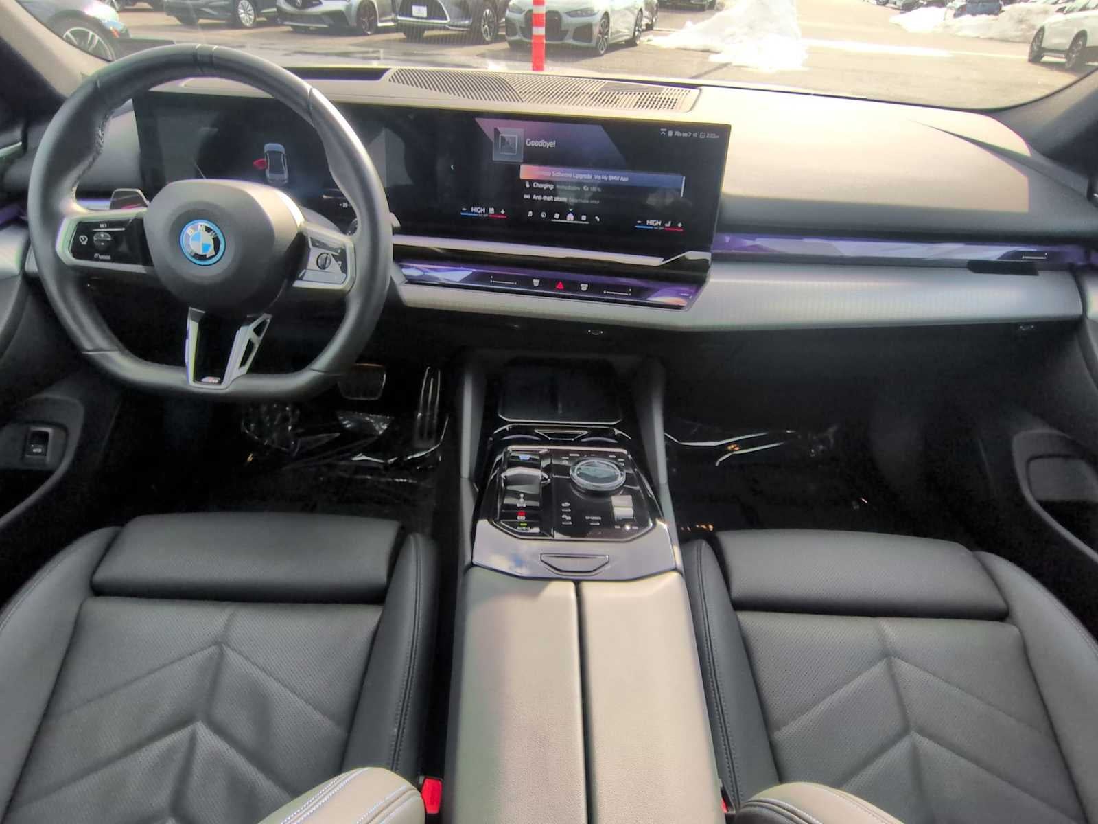 2025 BMW i5 xDrive40