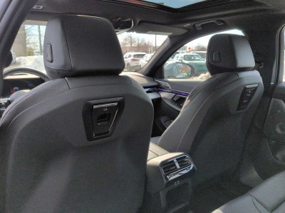 2025 BMW i5 xDrive40