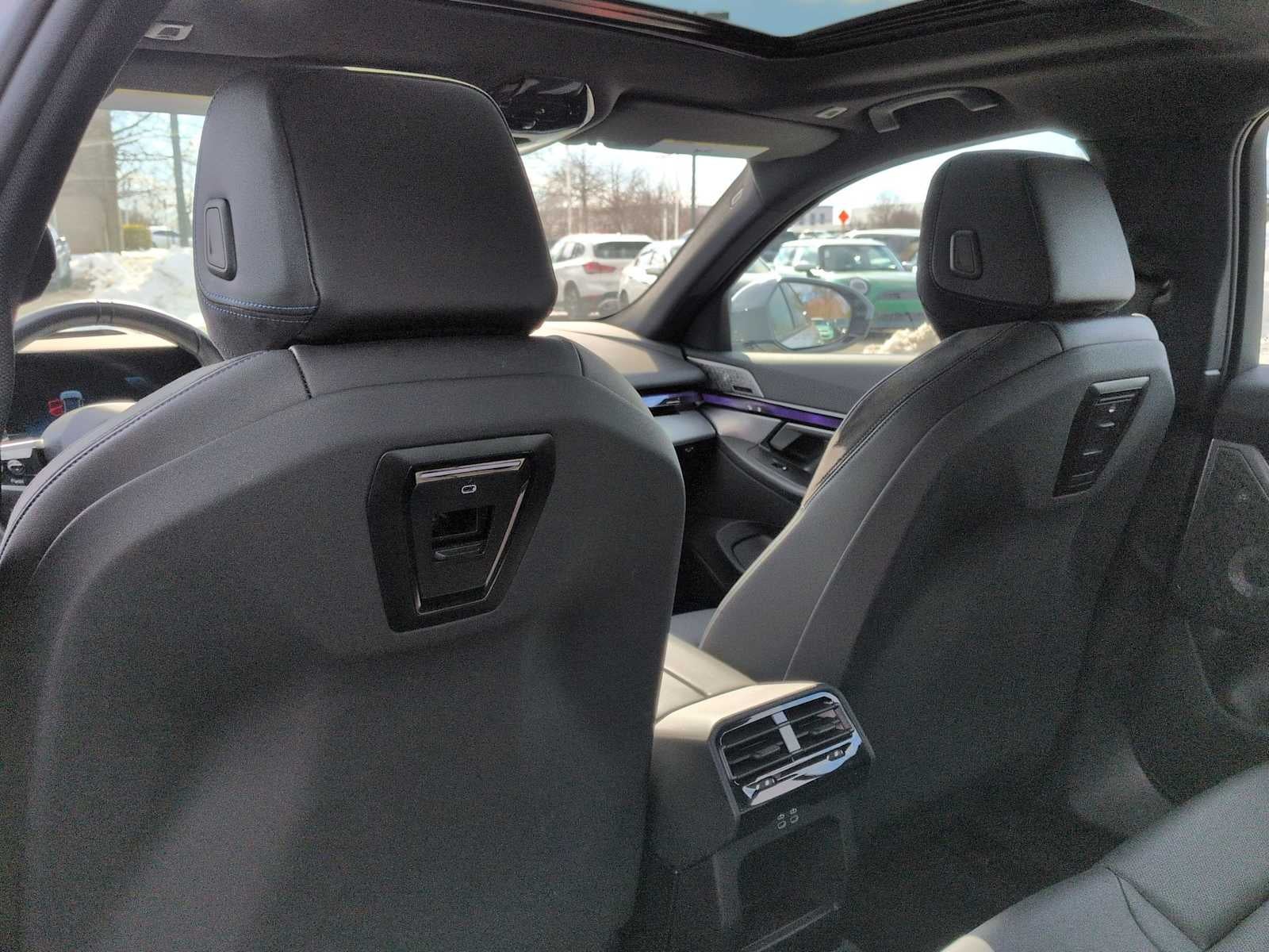 2025 BMW i5 xDrive40