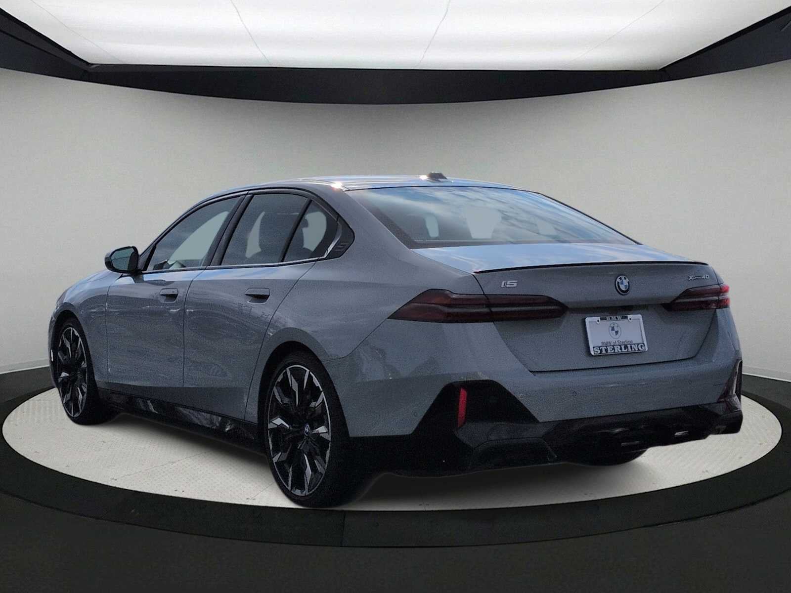 2025 BMW i5 xDrive40