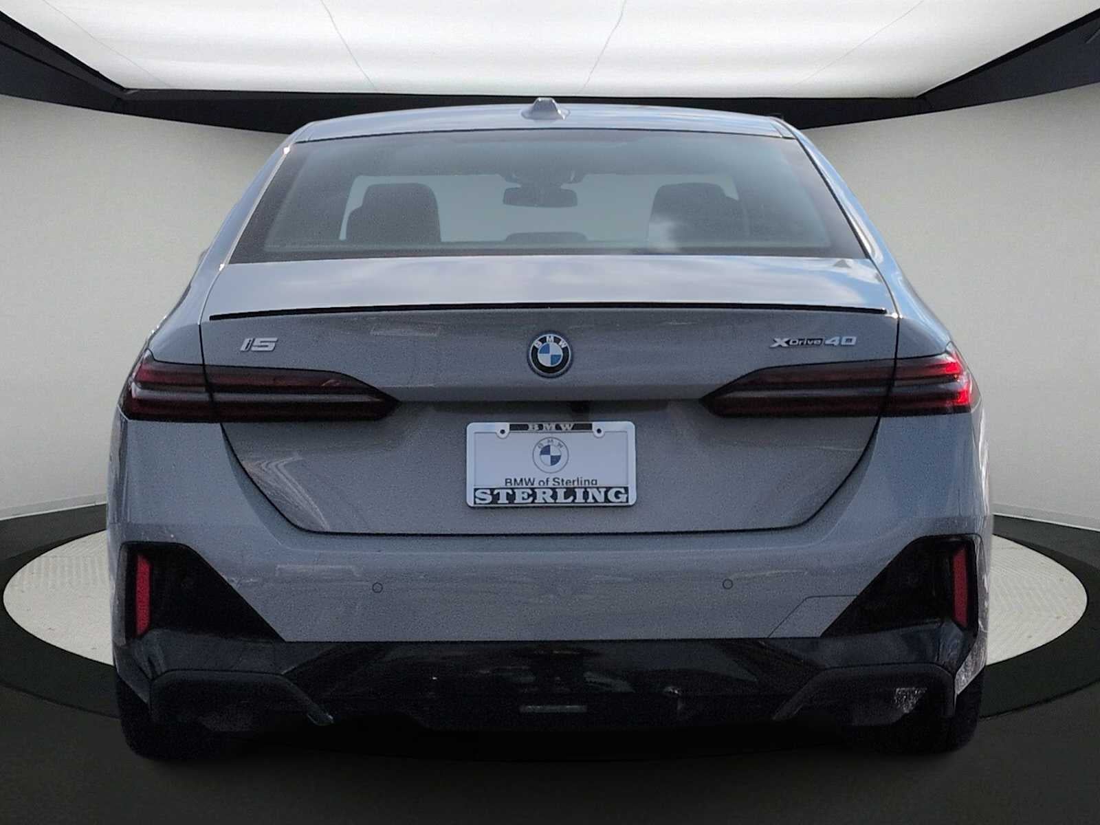 2025 BMW i5 xDrive40