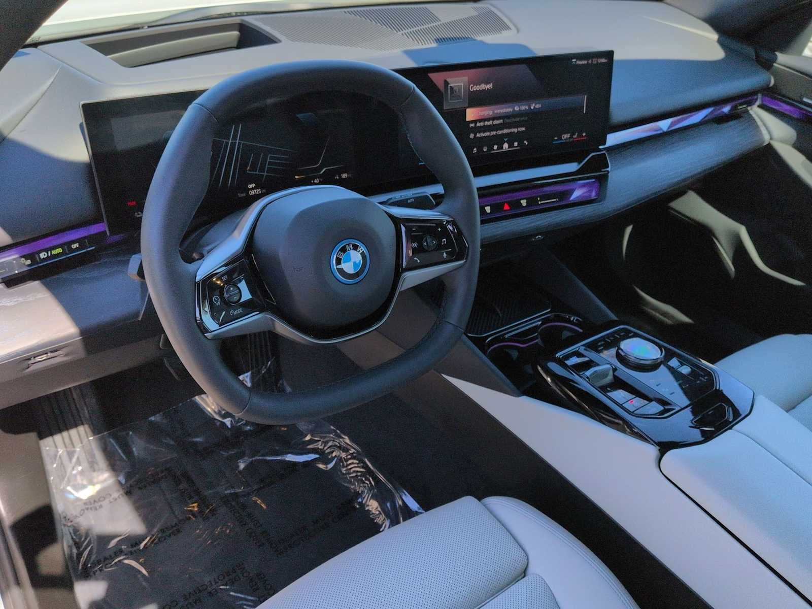 2025 BMW i5 xDrive40