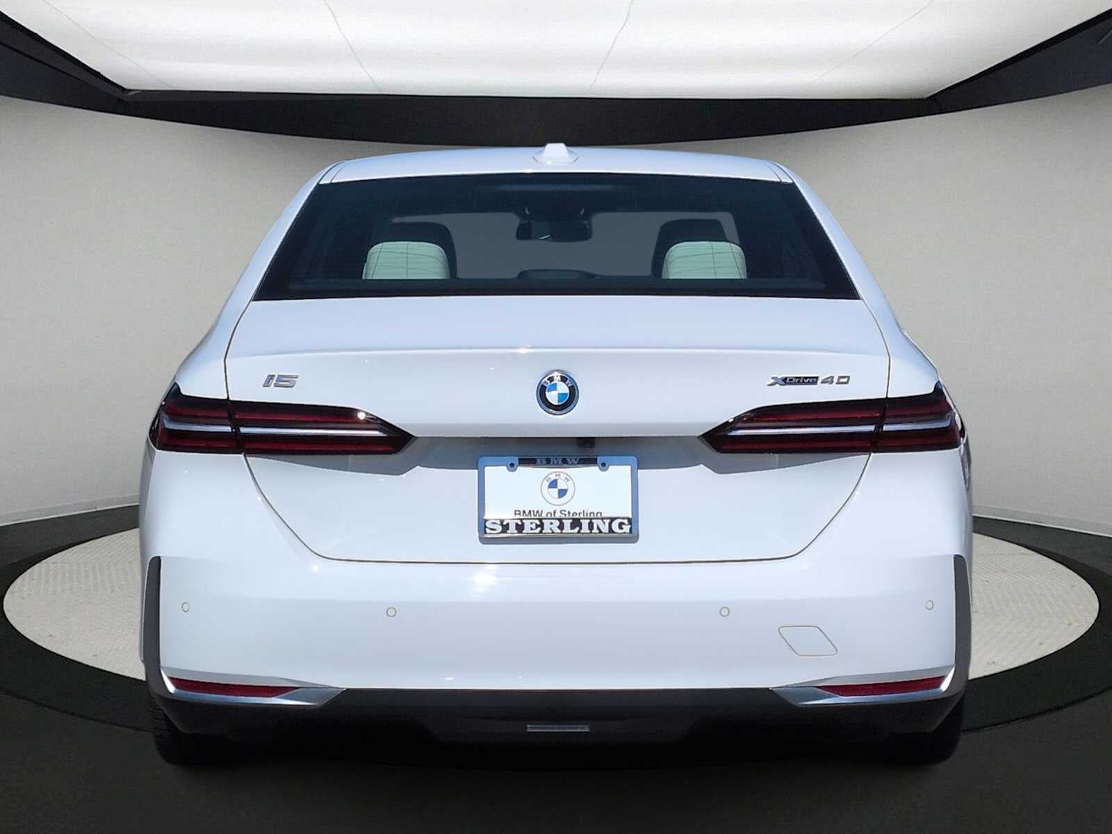 2025 BMW i5 xDrive40