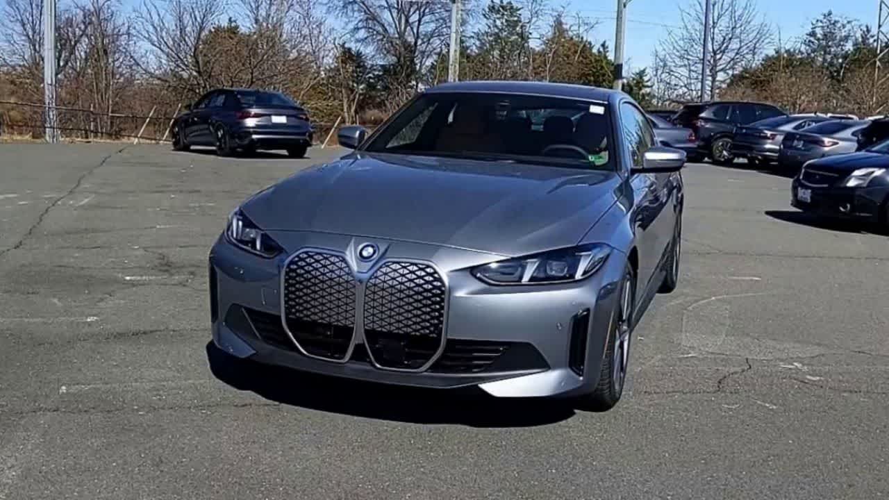 2025 BMW i4 eDrive40