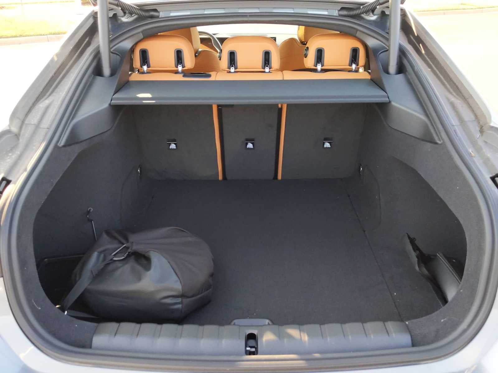 2025 BMW i4 eDrive40