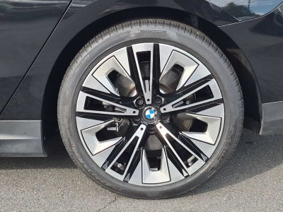 2026 BMW i5 xDrive40