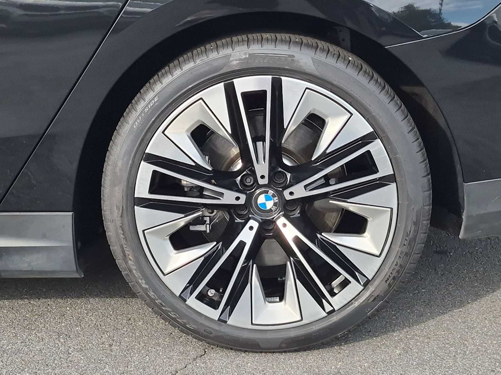 2026 BMW i5 xDrive40