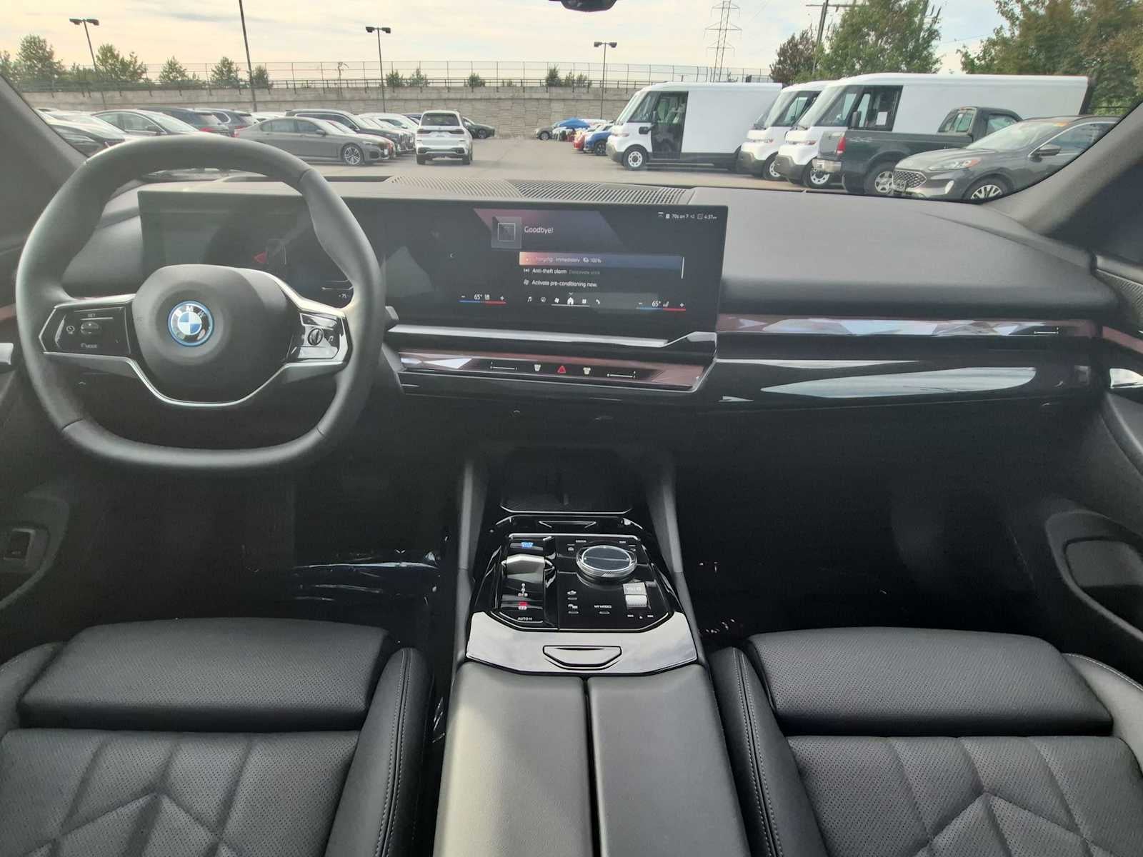 2026 BMW i5 xDrive40