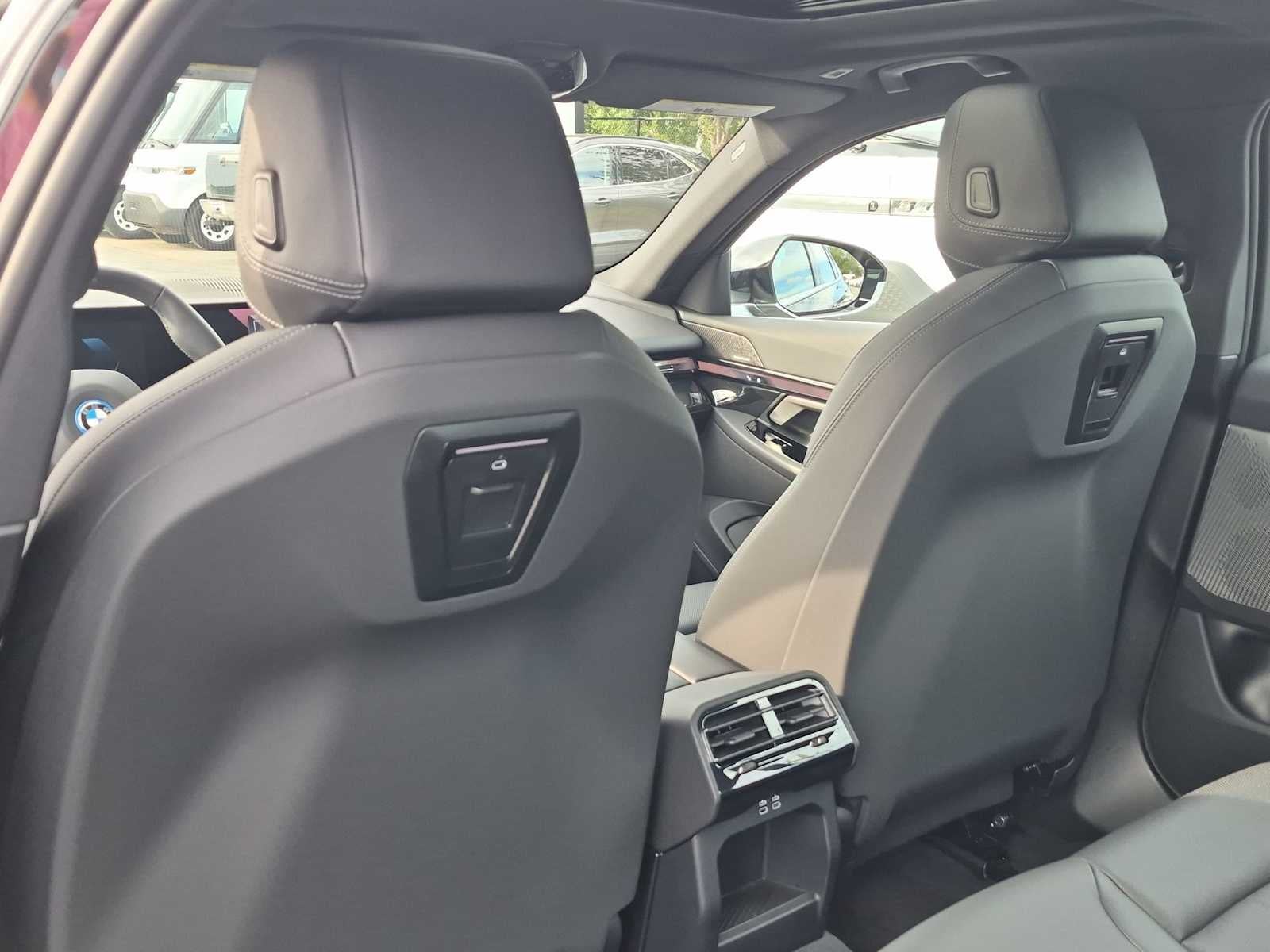 2026 BMW i5 xDrive40