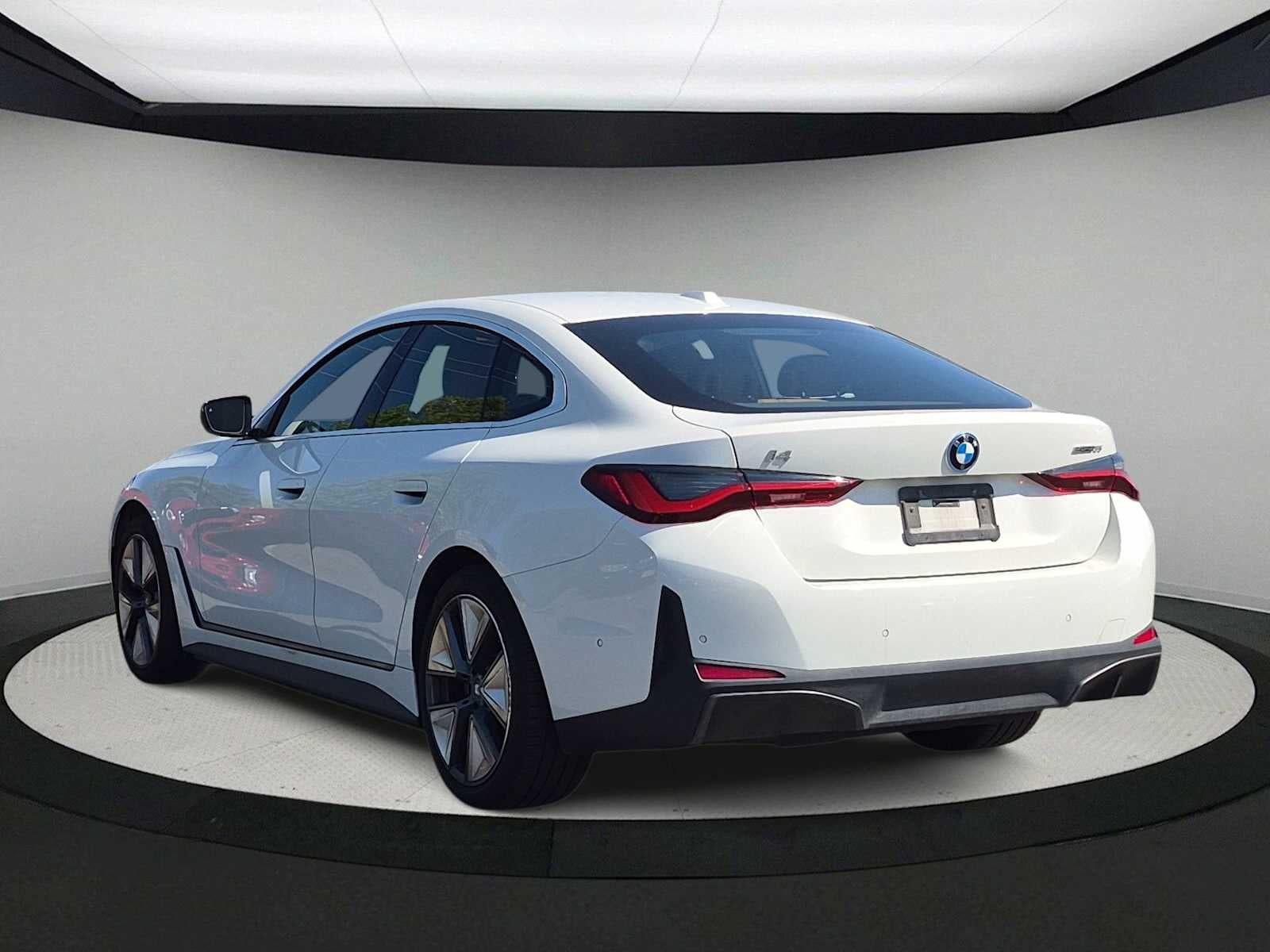 2024 BMW i4 eDrive35