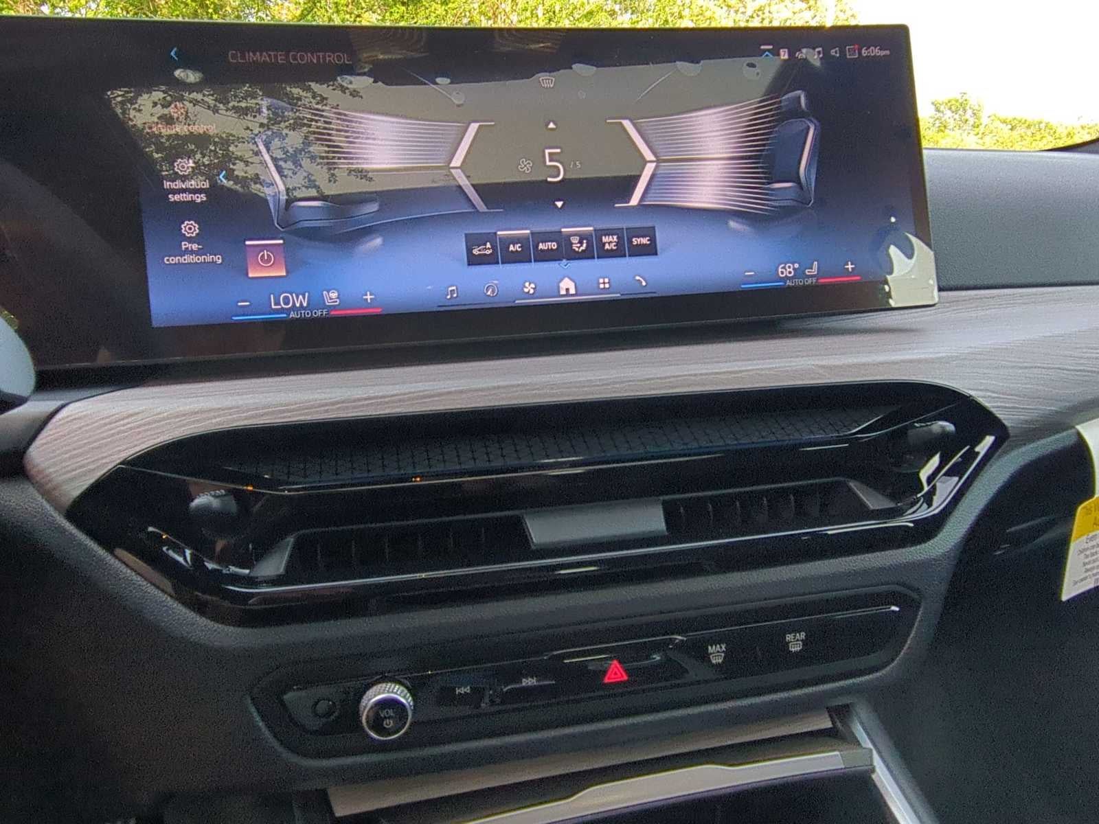 2025 BMW i4 xDrive40