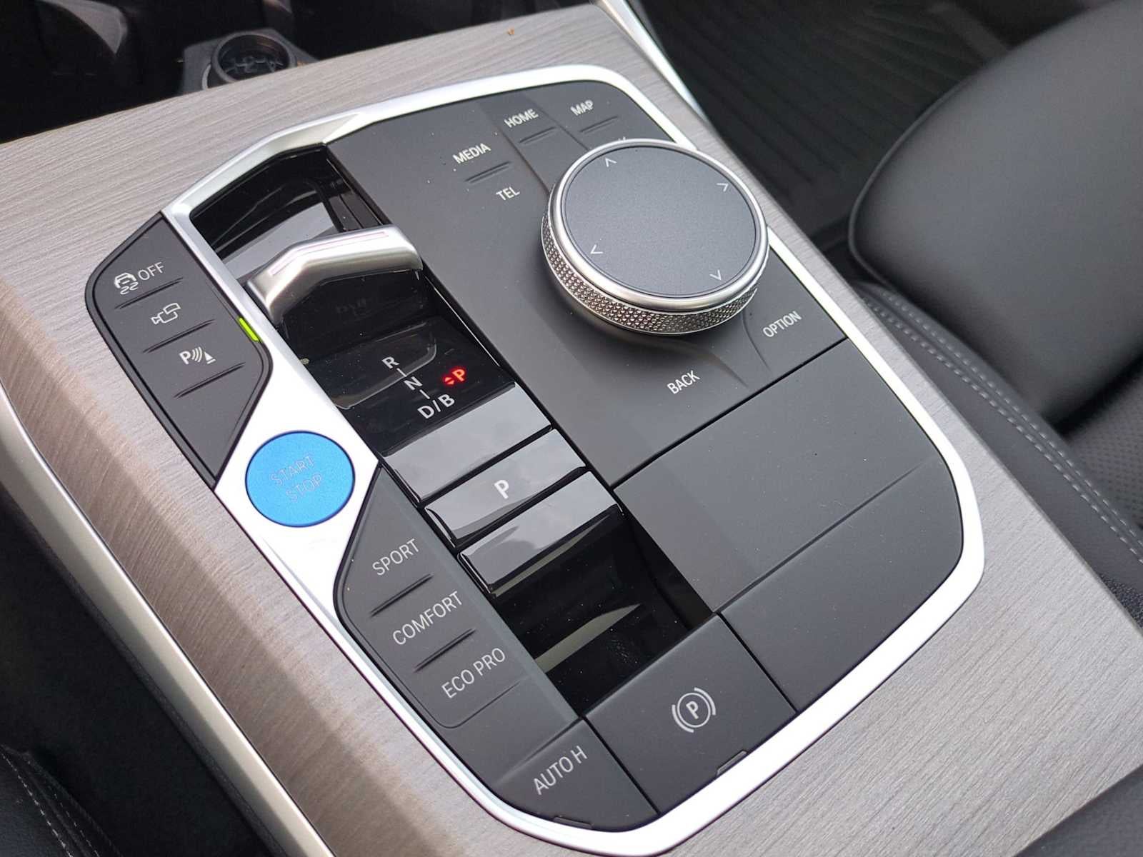 2025 BMW i4 xDrive40