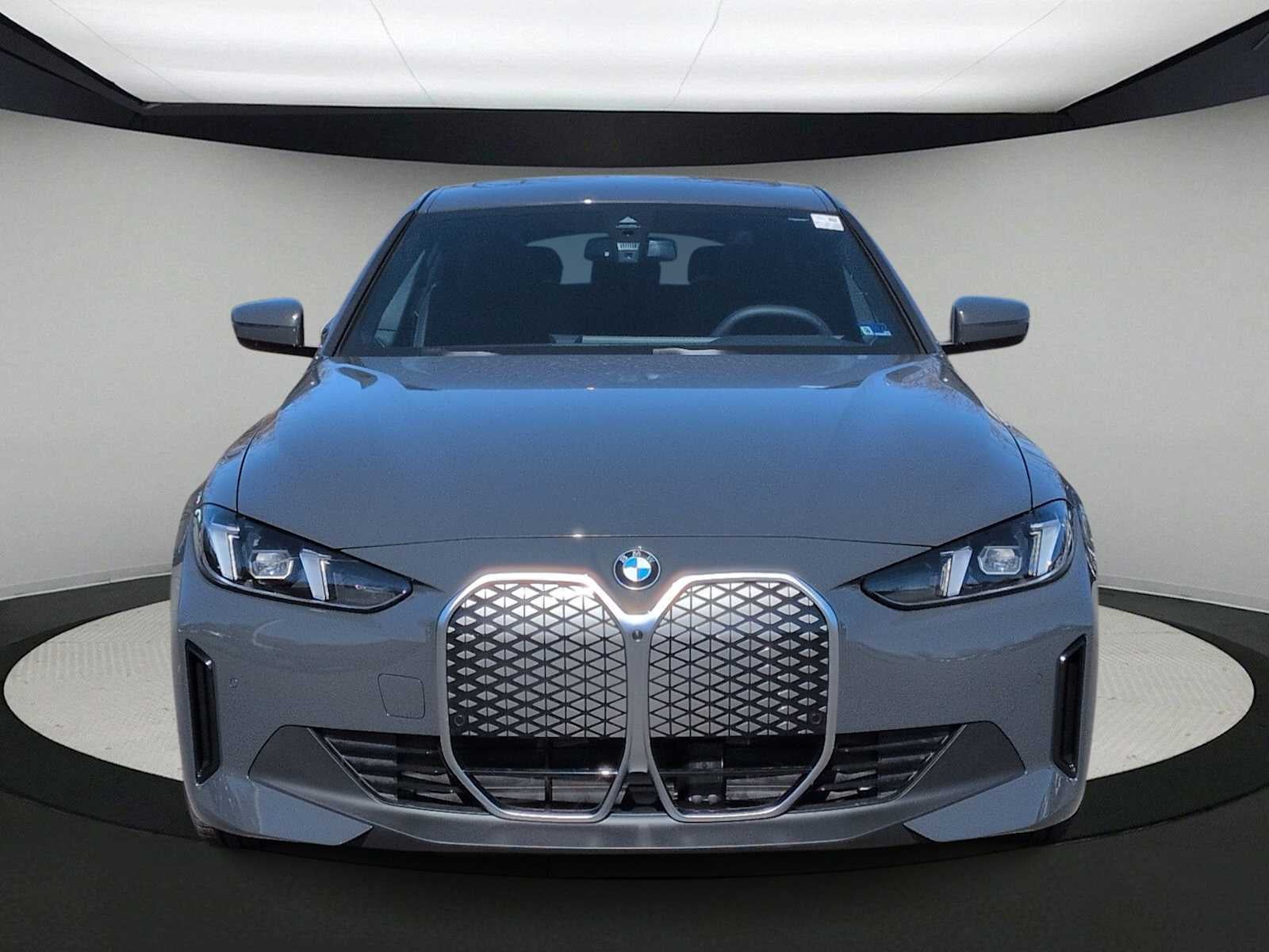 2026 BMW i4 xDrive40