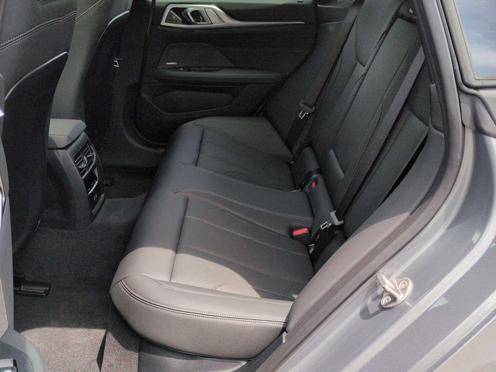 2026 BMW i4 xDrive40