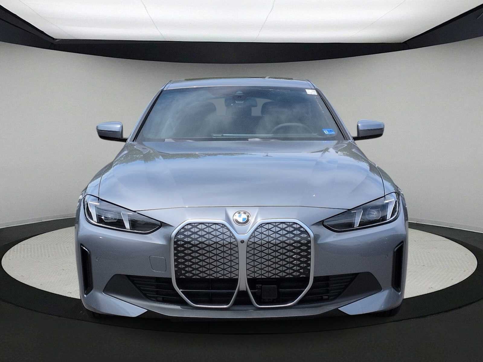 2026 BMW i4 xDrive40