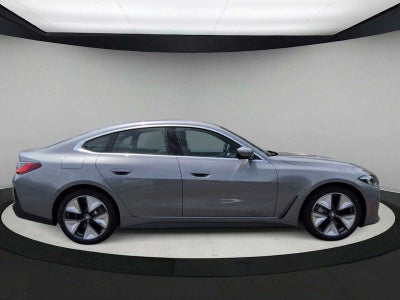2026 BMW i4 xDrive40