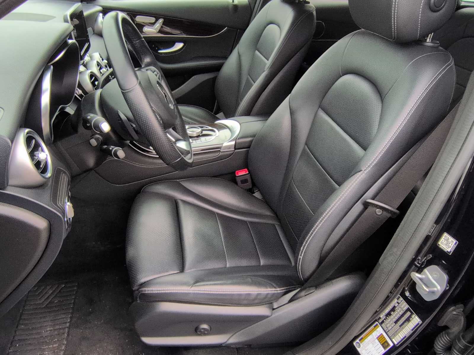 2019 Mercedes-Benz GLC GLC 300