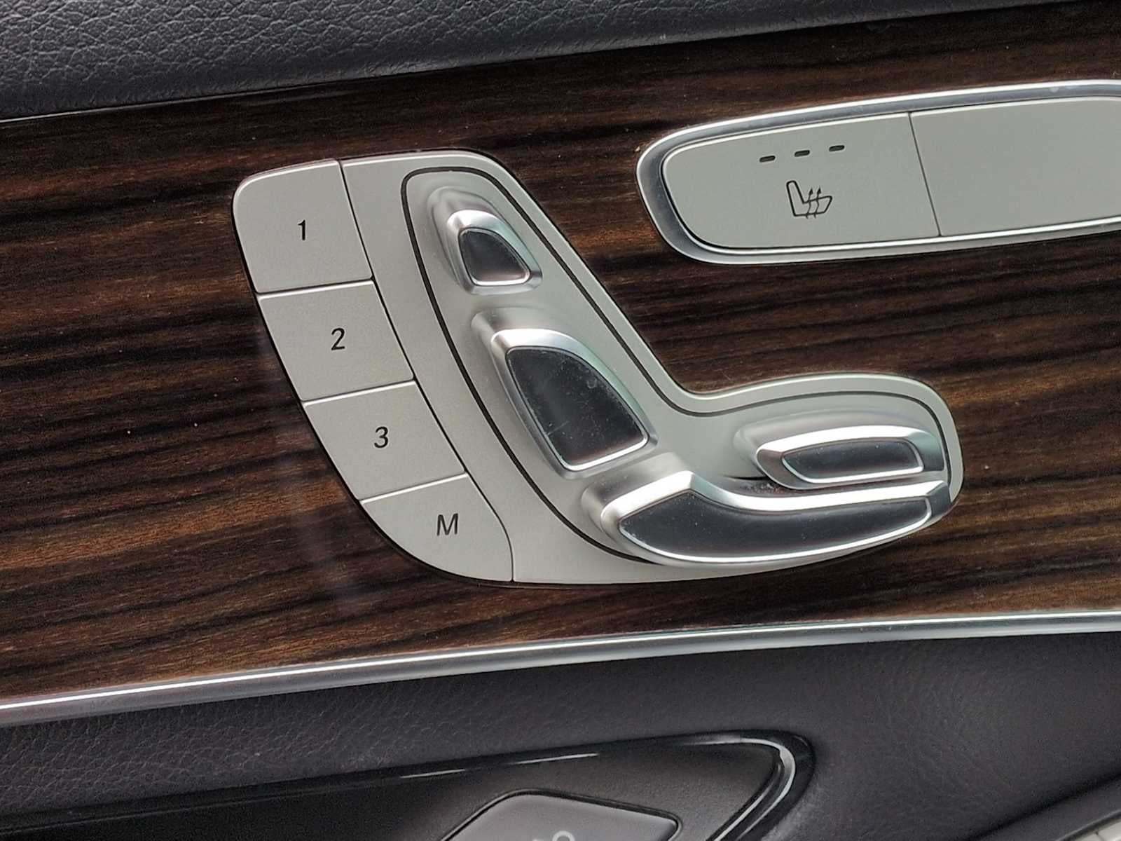 2019 Mercedes-Benz GLC GLC 300