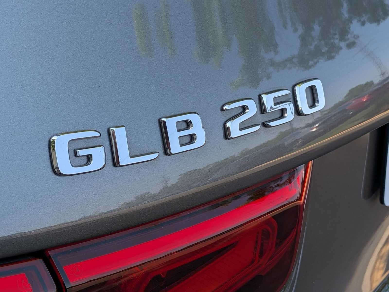 2020 Mercedes-Benz GLB 250 GLB 250