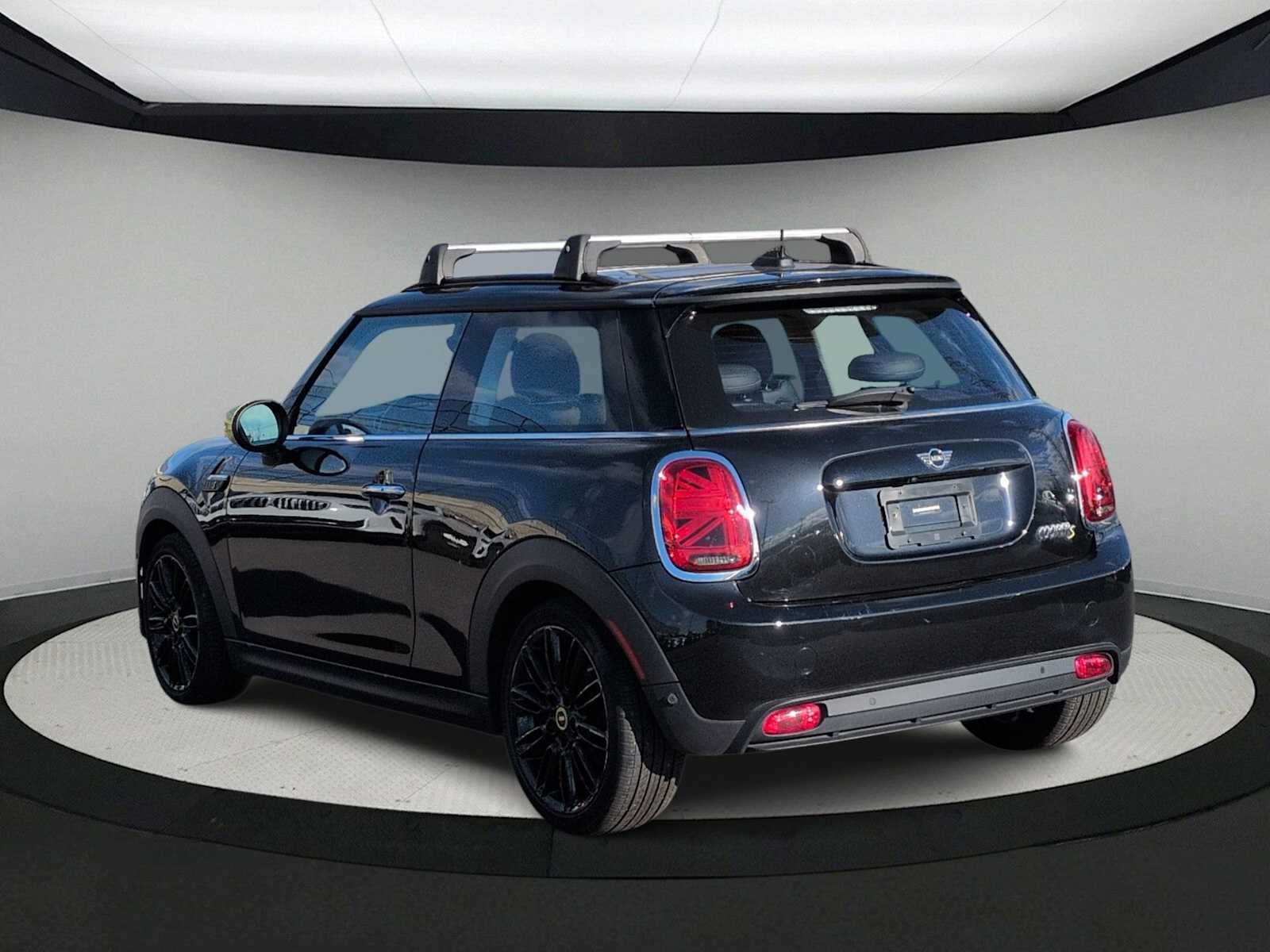2024 MINI Hardtop 2 Door Cooper SE