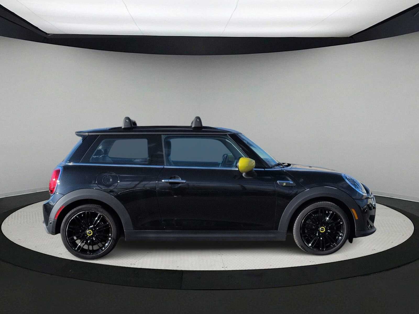 2024 MINI Hardtop 2 Door Cooper SE