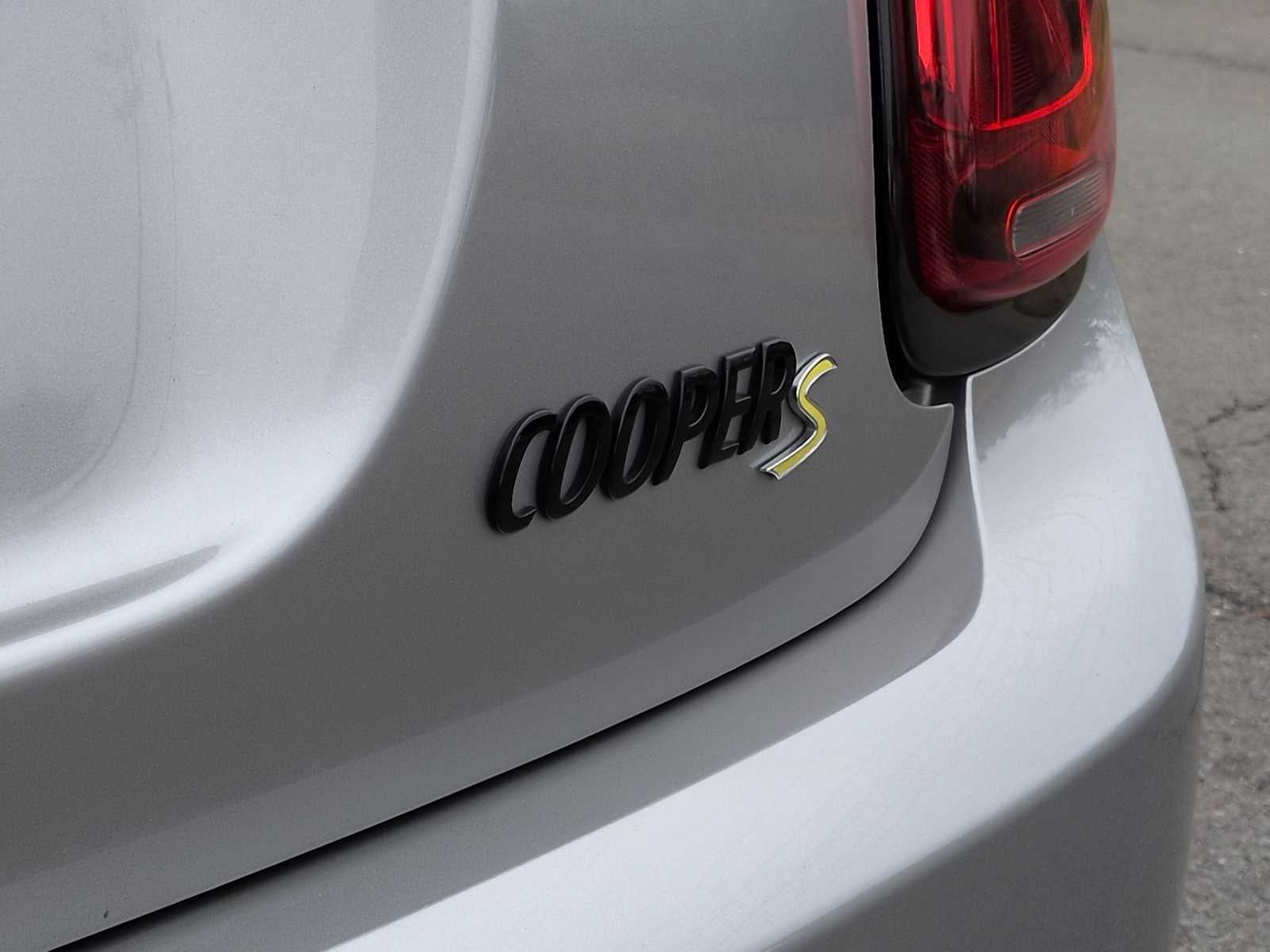 2023 MINI HARDTOP 2 DOOR Cooper SE