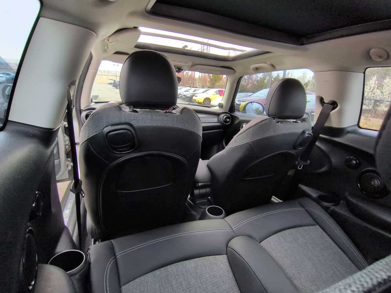 2023 MINI HARDTOP 2 DOOR Cooper SE