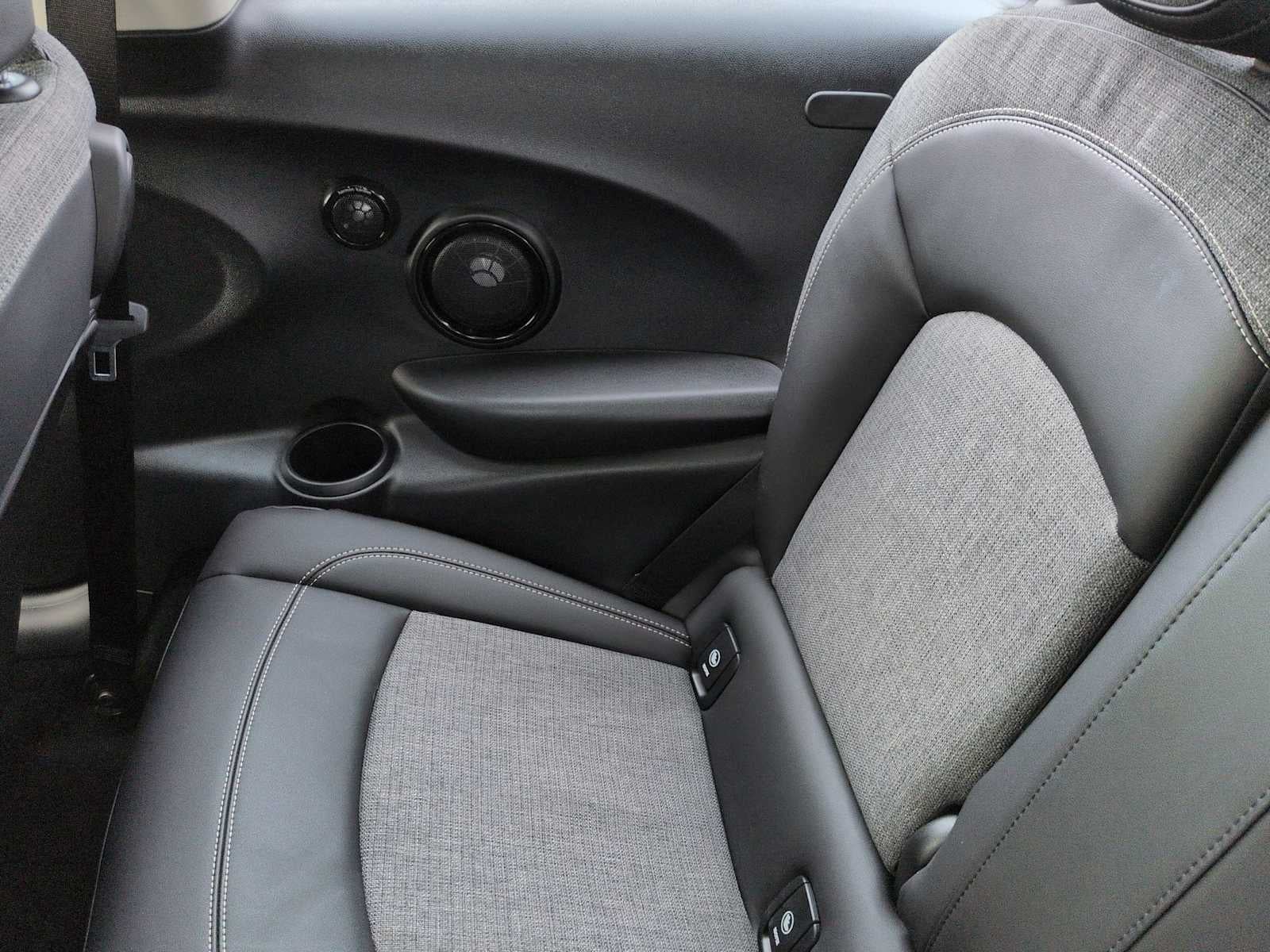 2023 MINI HARDTOP 2 DOOR Cooper SE