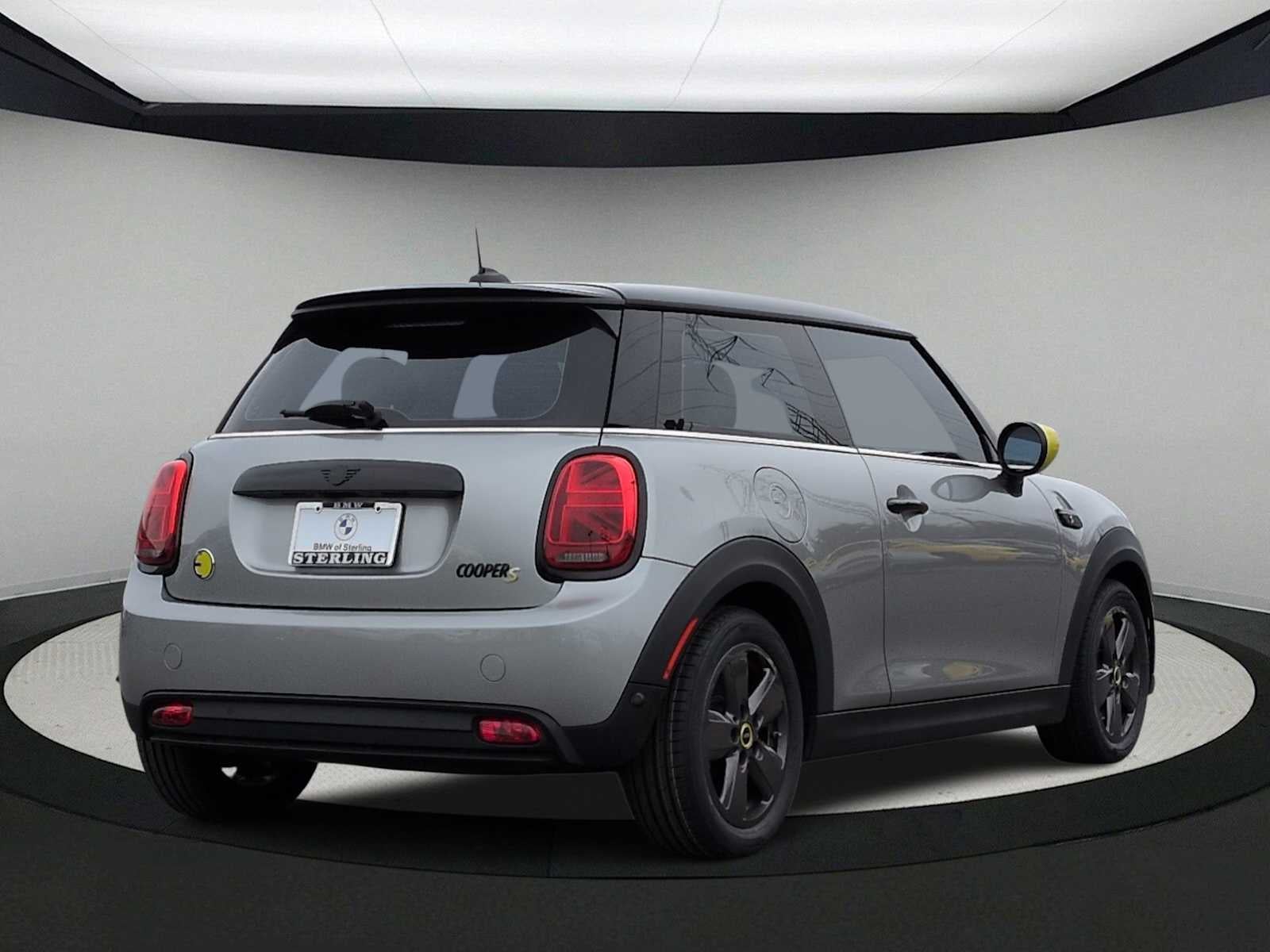 2023 MINI HARDTOP 2 DOOR Cooper SE