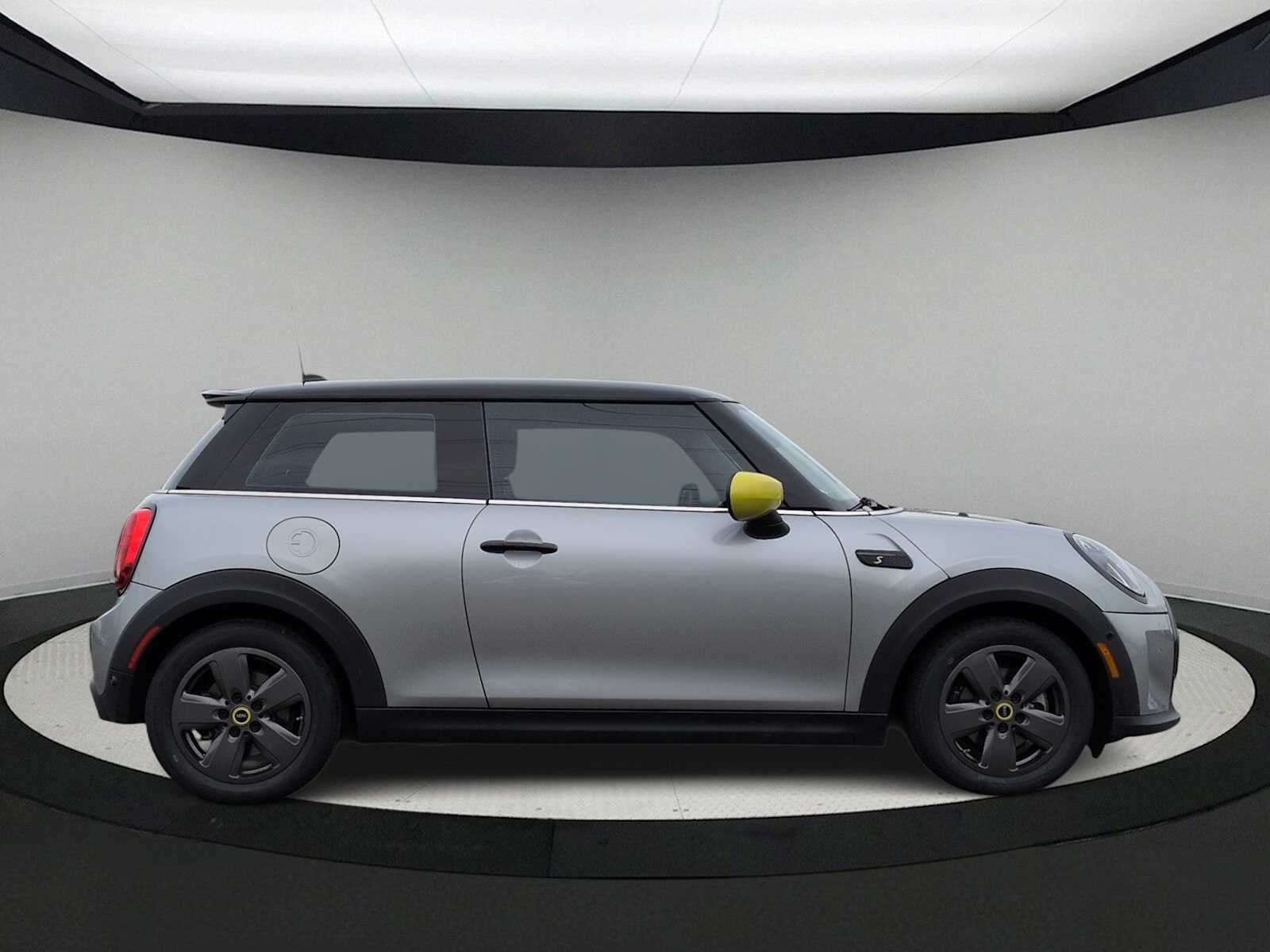 2023 MINI HARDTOP 2 DOOR Cooper SE