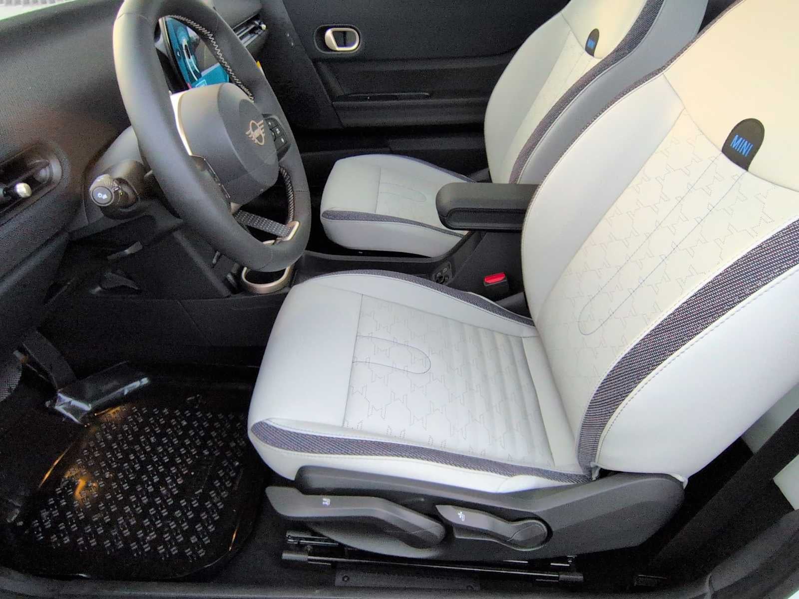 2026 MINI Hardtop 2 Door Cooper