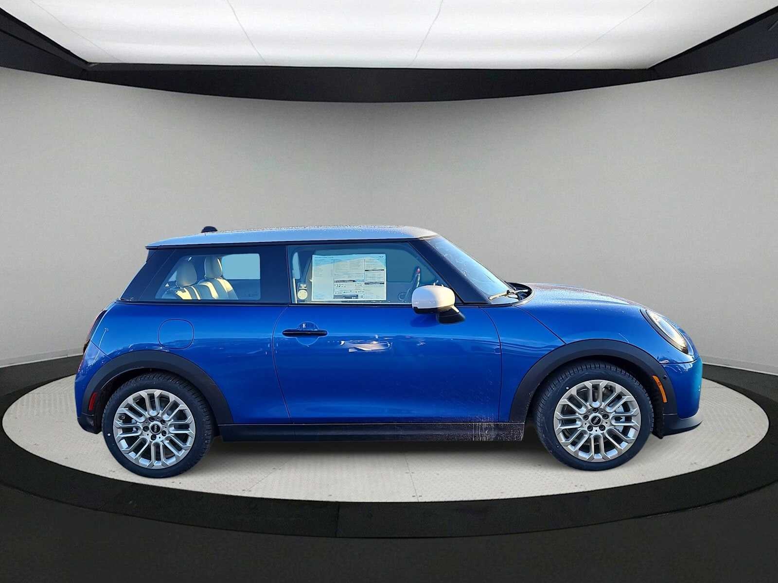 2026 MINI Hardtop 2 Door Cooper