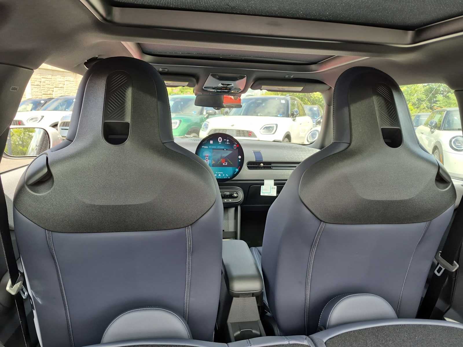 2027 MINI 2 DOOR SIGNATURE PLUS