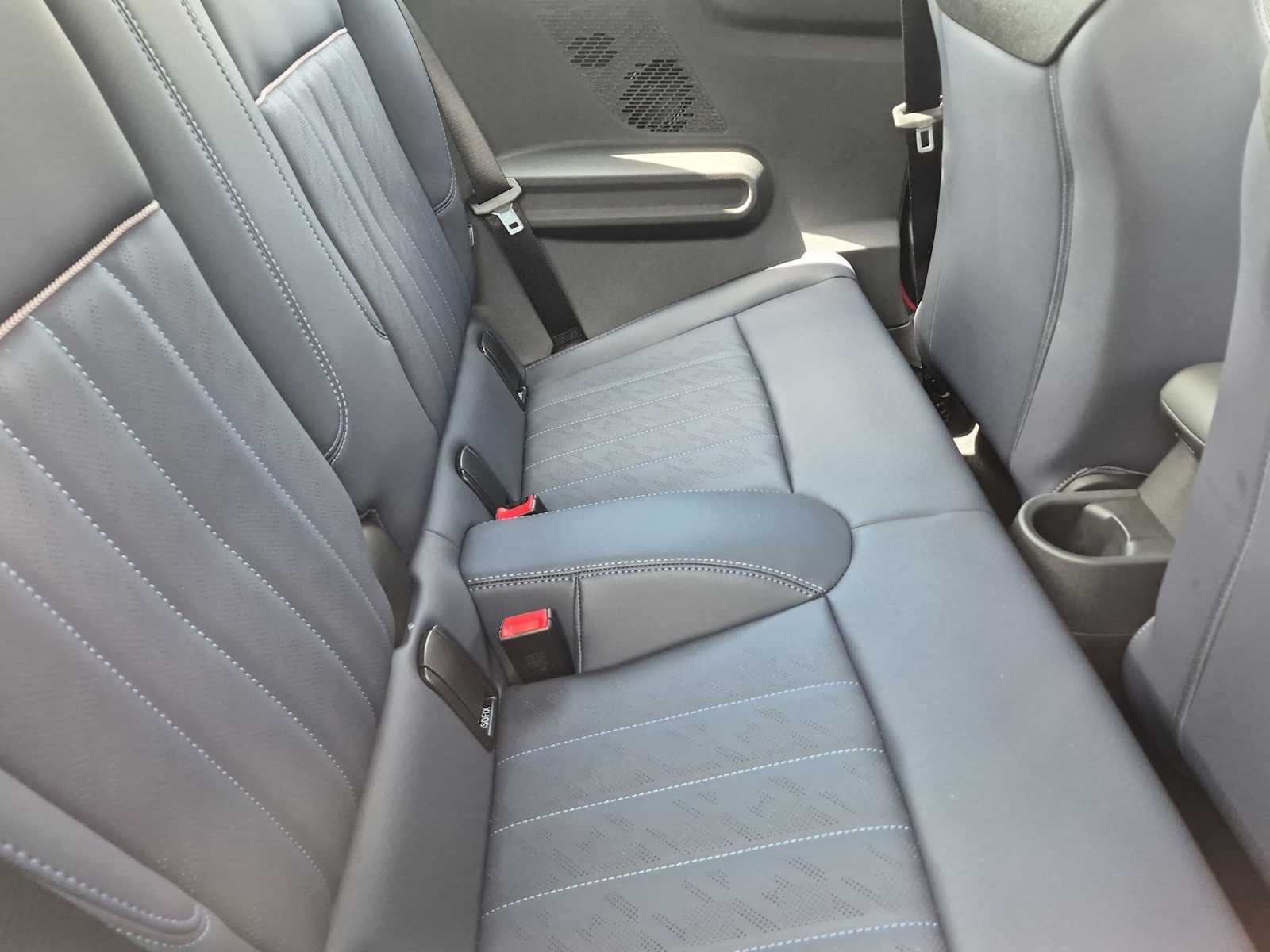 2027 MINI 2 DOOR SIGNATURE PLUS