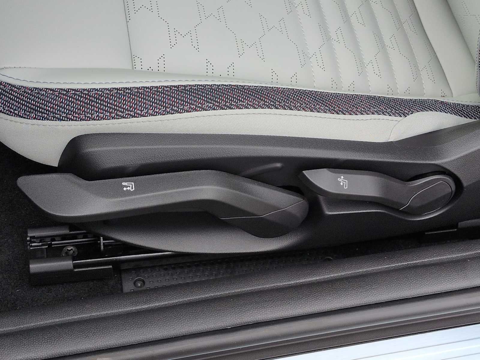 2026 MINI Hardtop 2 Door Cooper