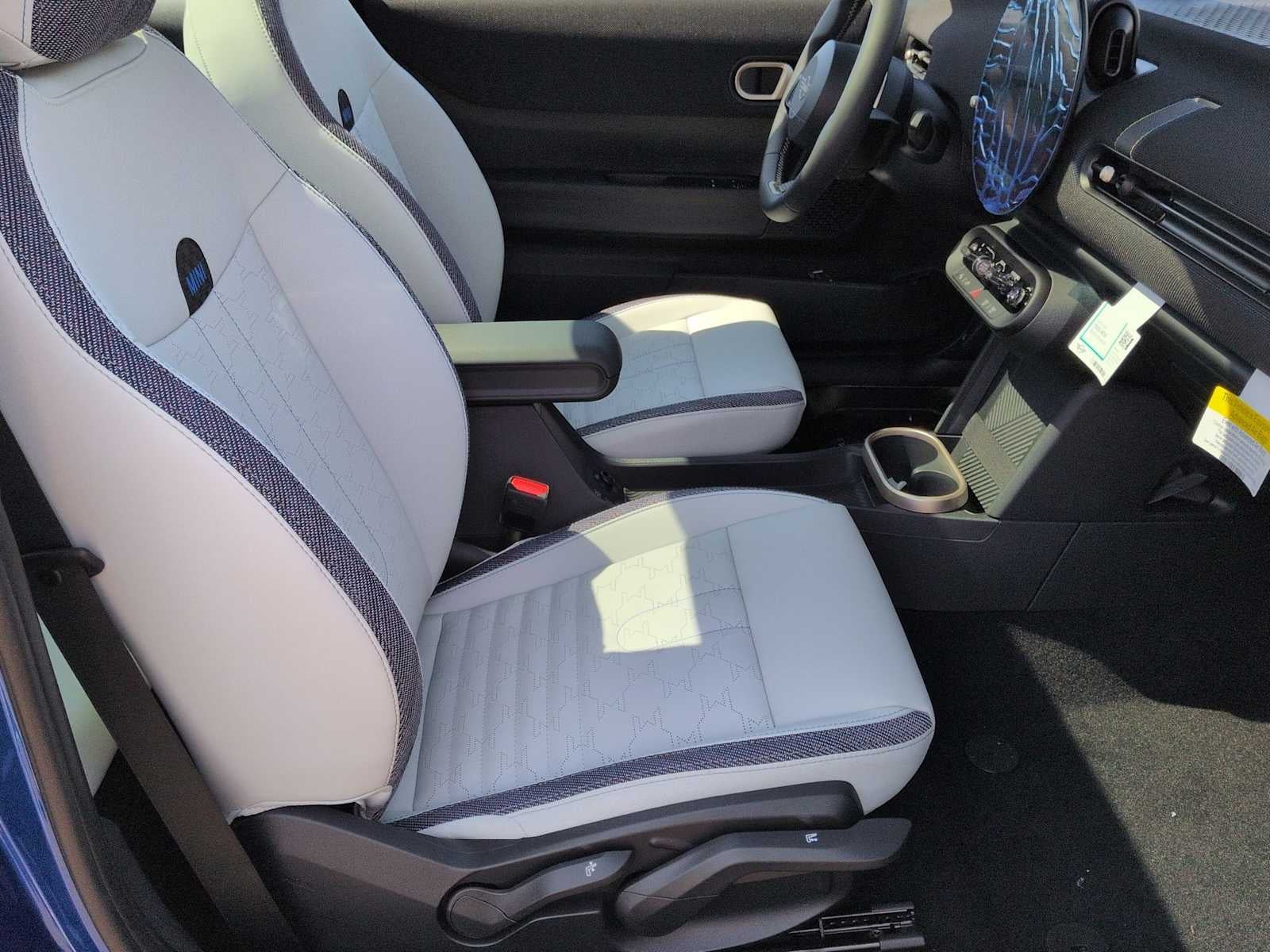 2026 MINI Hardtop 2 Door Cooper Oxford Edition