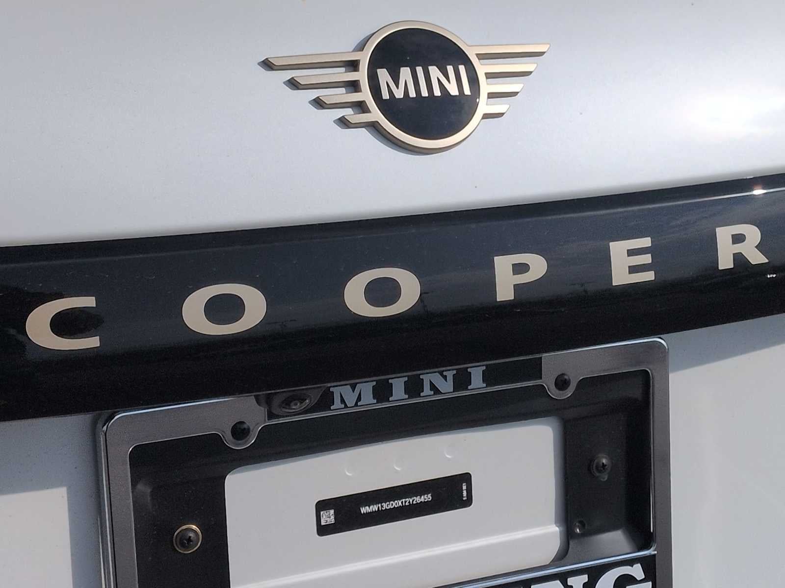 2026 MINI Hardtop 2 Door Cooper Oxford Edition