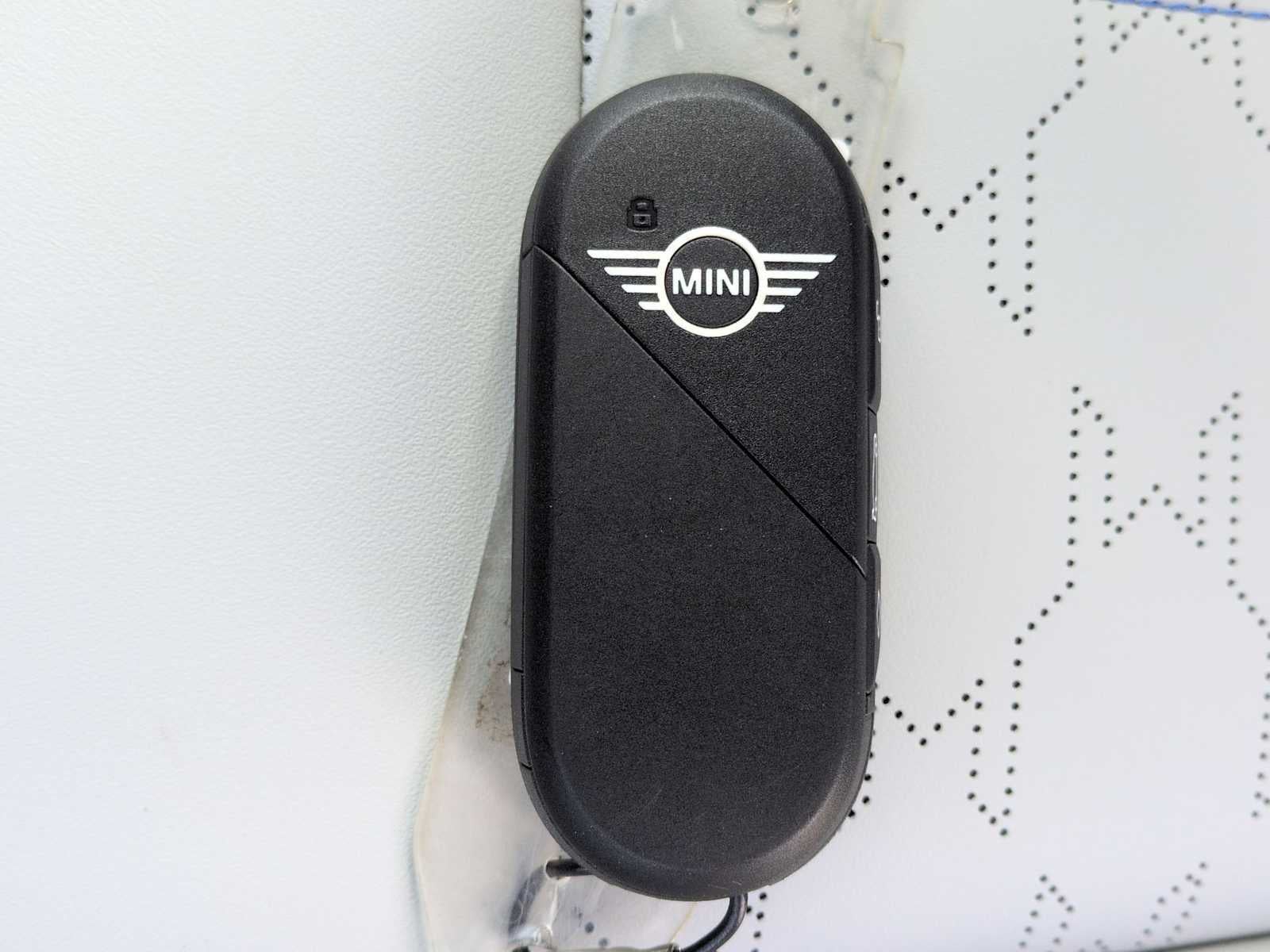 2026 MINI Hardtop 2 Door Cooper Oxford Edition