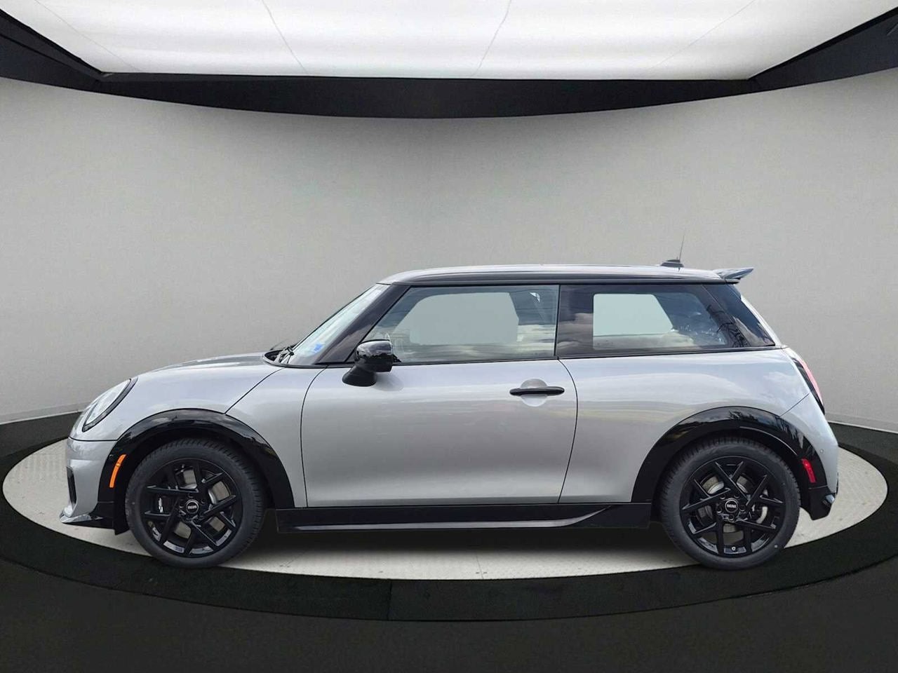 2026 MINI Hardtop 2 Door S - Photo 5