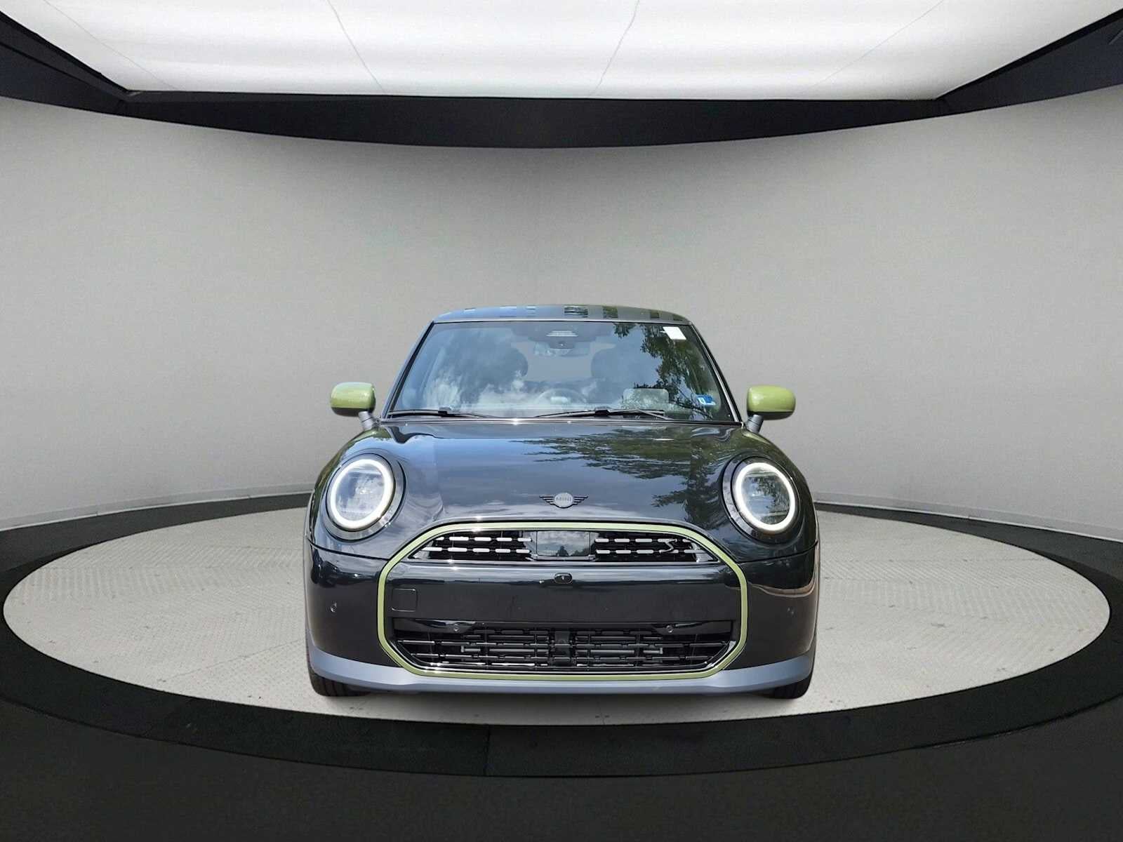 2027 MINI 2 DOOR ICONIC