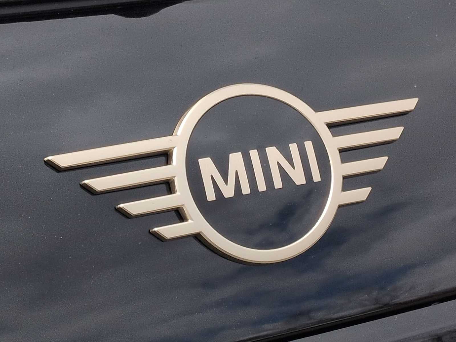 2026 MINI 2 DOOR ICONIC