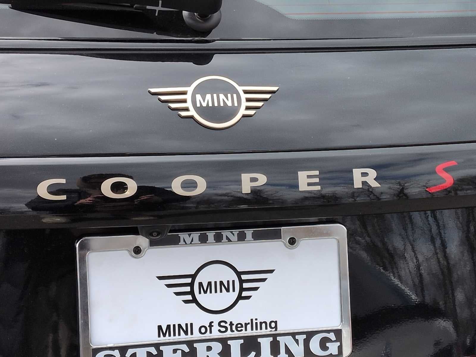 2026 MINI 2 DOOR ICONIC