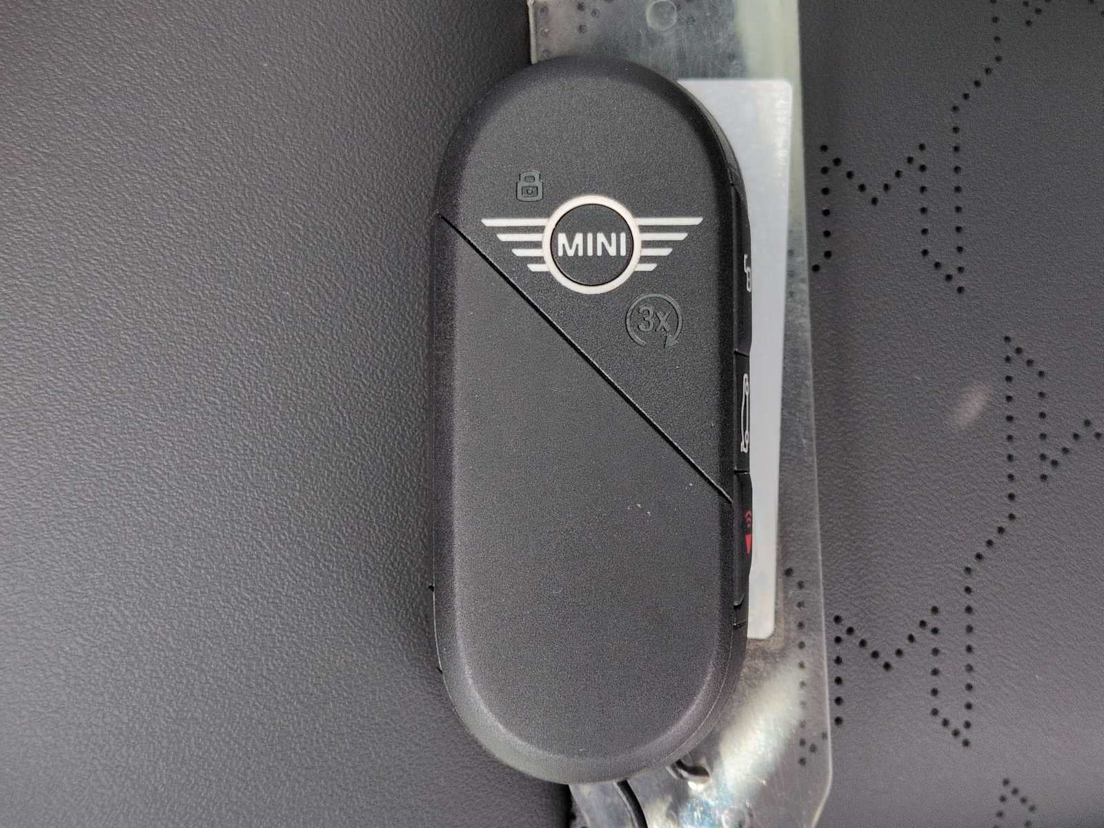 2026 MINI 2 DOOR ICONIC