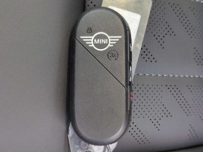 2026 MINI 2 DOOR ICONIC